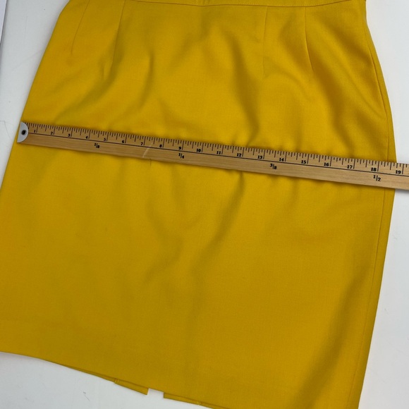 Vintage Lightweight Wool Pencil Skirt Sunny Yellow Devanshire Cream size 10 - Picture 10 of 10